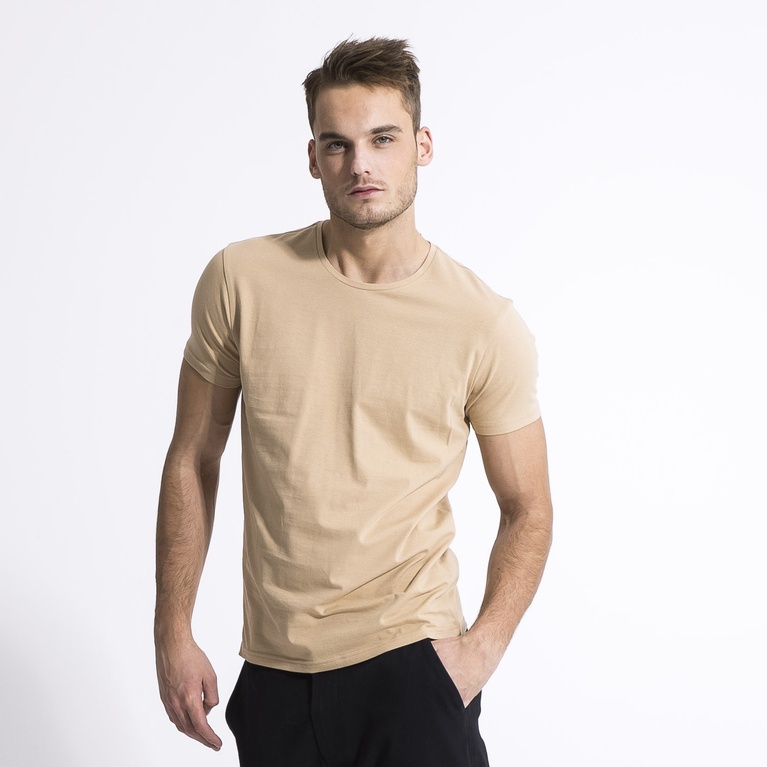 T-shirt U-neck "Casper" T-shirt U-neck "Casper"